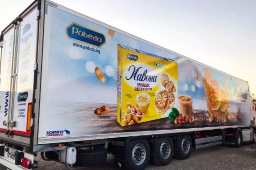 vehicle branding UAE